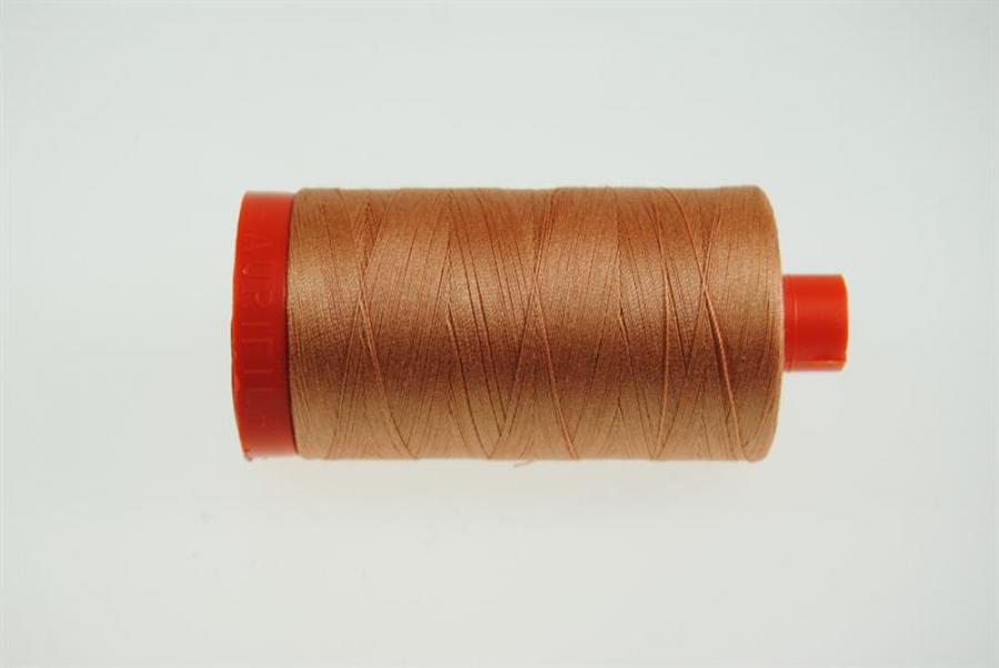 Aurifil Mako 28 100Meter Peach 2215