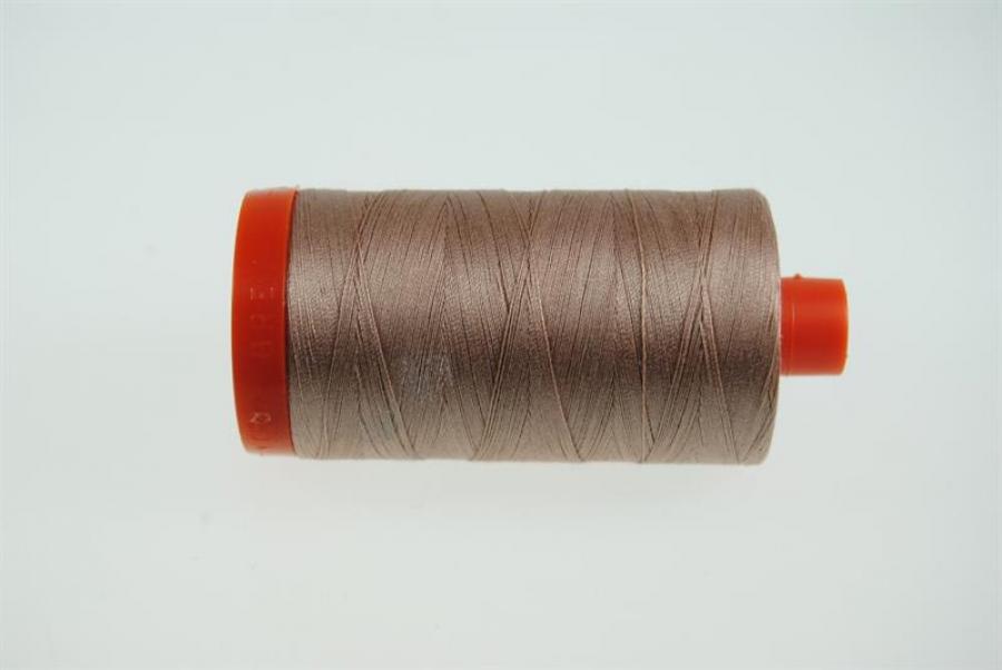 Aurifil Mako 50 1300Meter Antique Blush 2375