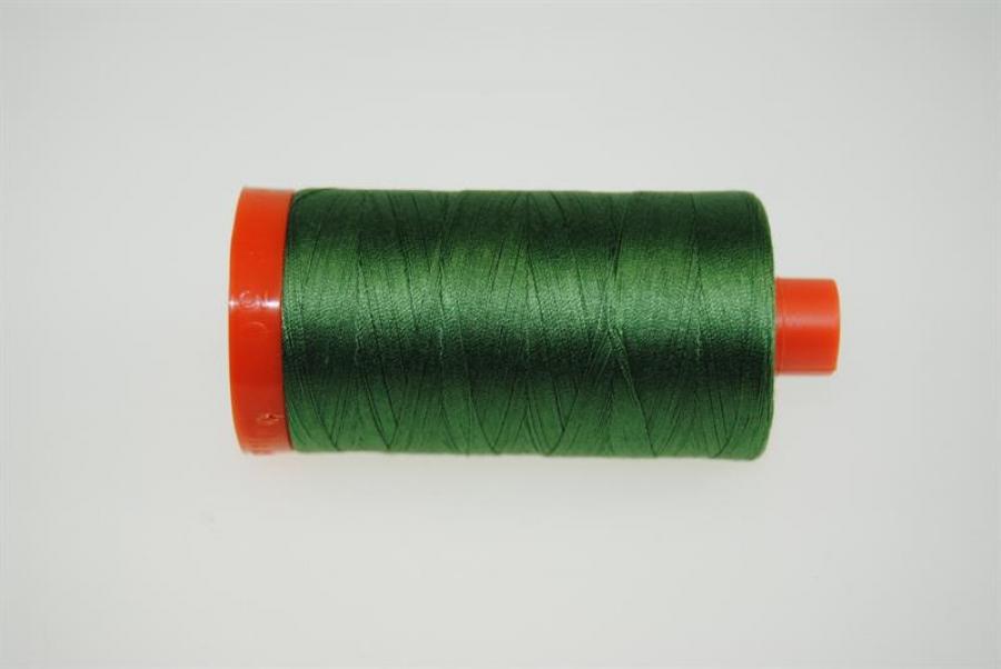 Aurifil Mako 28 100Meter Very Dark Grass Green 2890